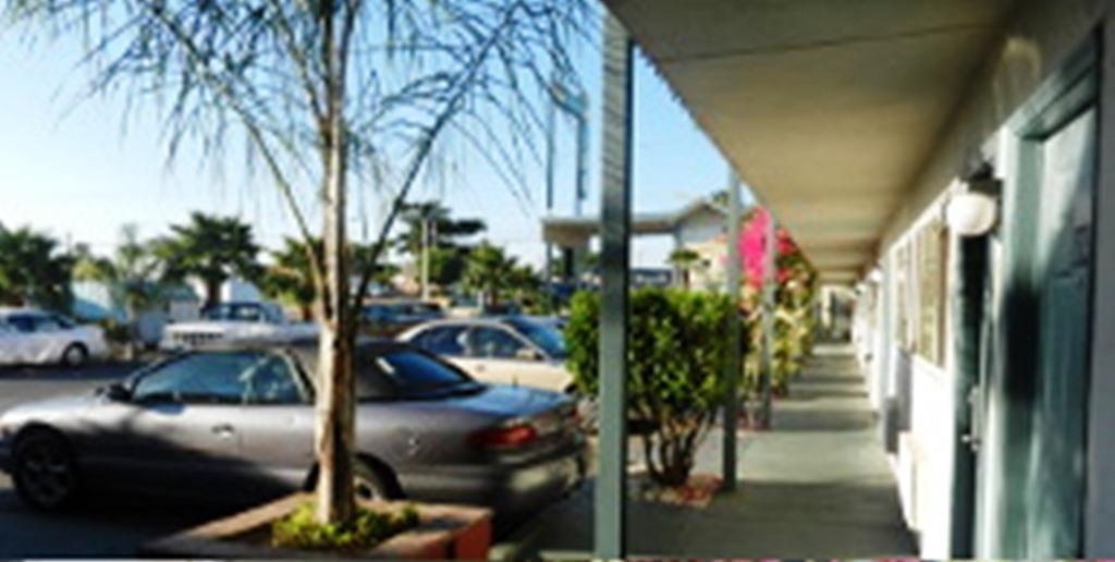 Antioch Executive Inn 외부 사진
